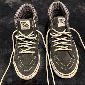 Vans Gray High-Top Real Suede Men’s 6.5M Exceptional Condition Ultra Cush